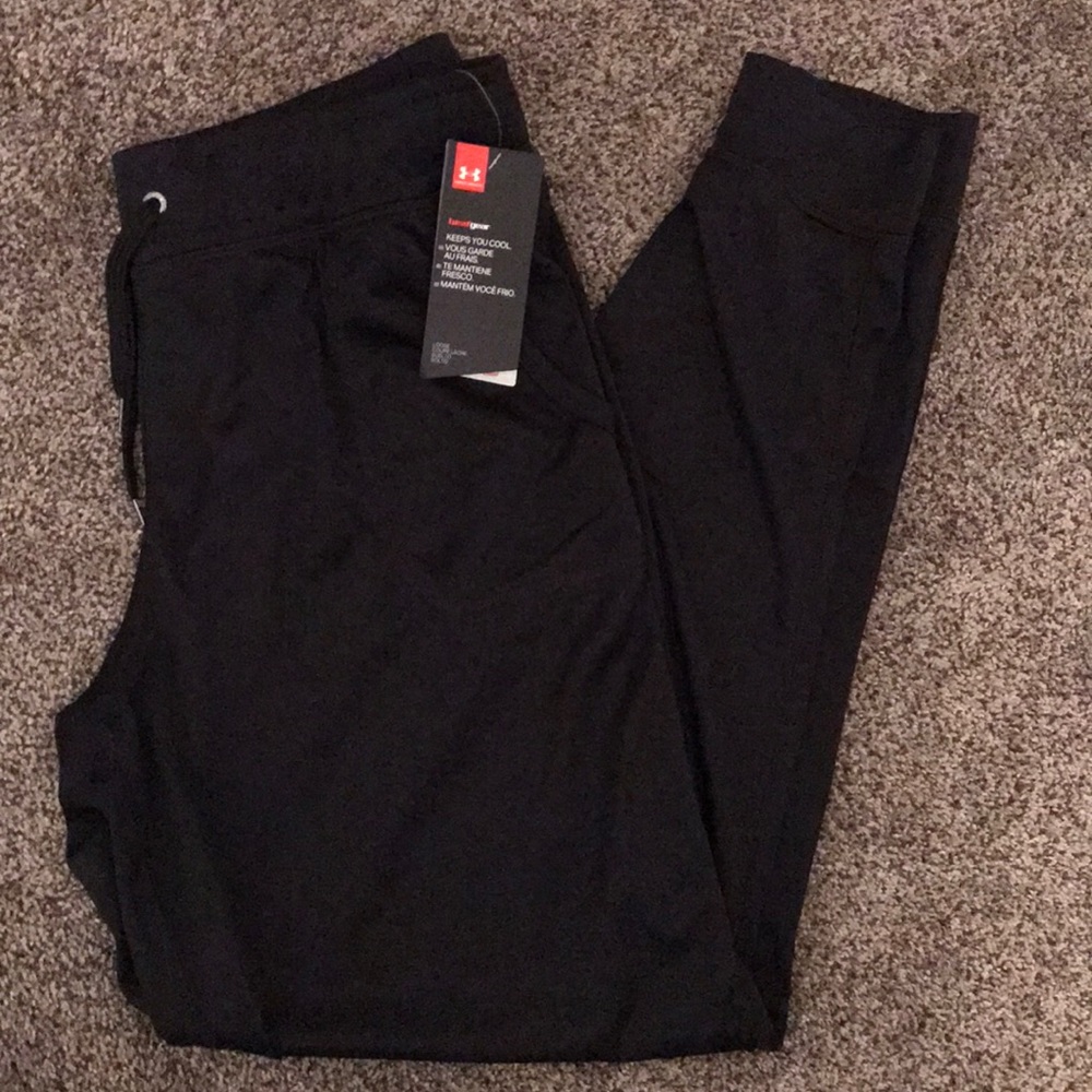Under Armour athletic pants NWT